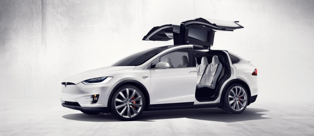 รถยนต์ตัวใหม่ของ Tesla